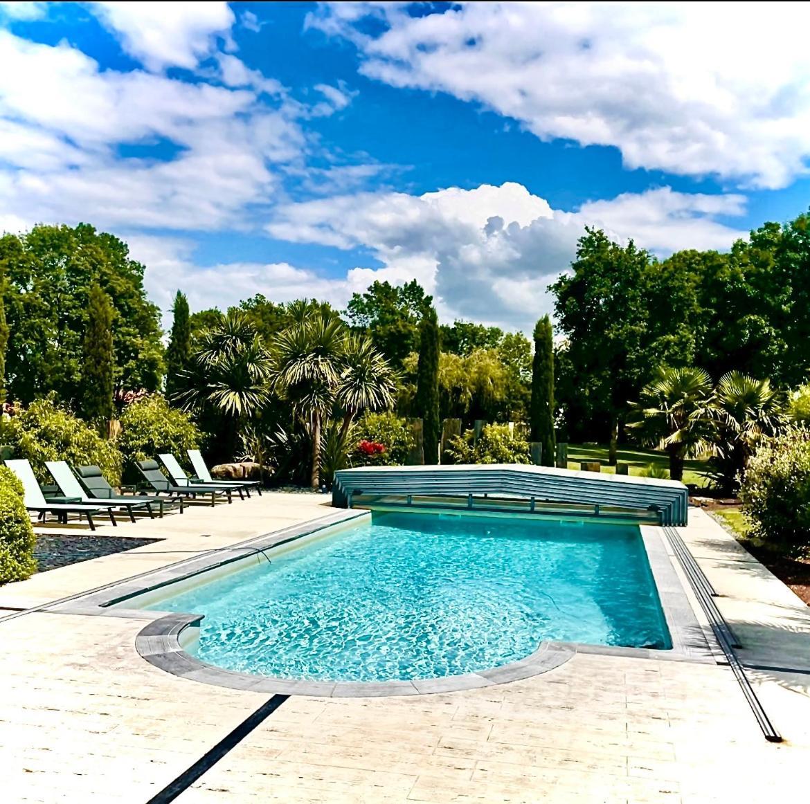 Villa Grand Standing Avec Piscine Proche Nantes La Chapelle-Heulin ภายนอก รูปภาพ